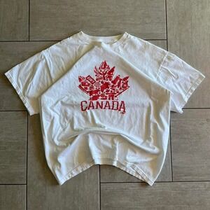Canada white graphic cotton t-shirt #canada #graphictee
